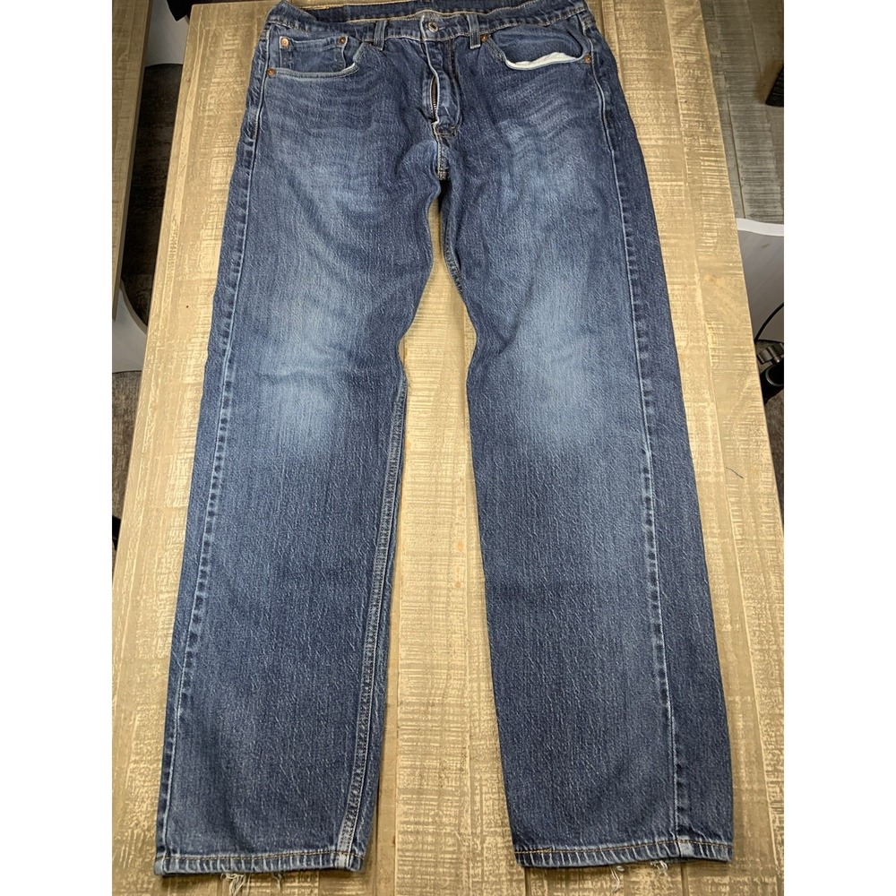 Levi's 505 Straight Leg Jeans Mens 33x32 Blue Medium Wash Denim 00505-1989
